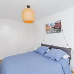 Bright 37m For 2 With Balcony In Paris! شقة باريس