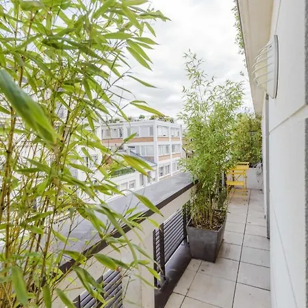 Bright 37m For 2 With Balcony In Paris! Apartman