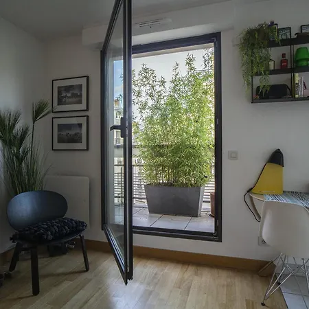 Bright 37m For 2 With Balcony In Paris! Apartman Párizs